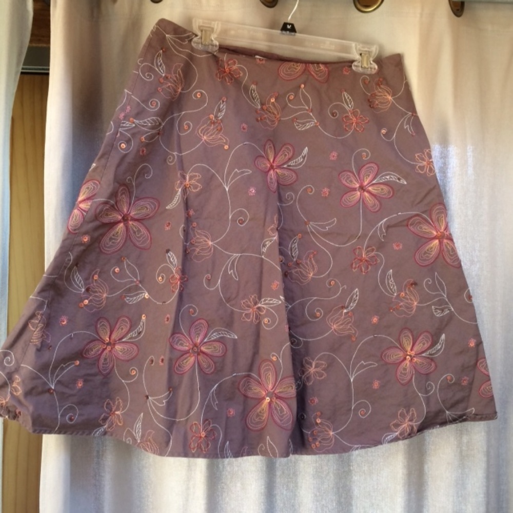 Size 12 Brown Covington Skirt